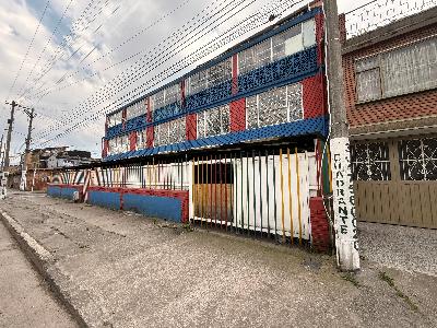 Casa de 5 alcobas en venta en La Camelia, Bogotá, 450 m² · foto 4 de 20