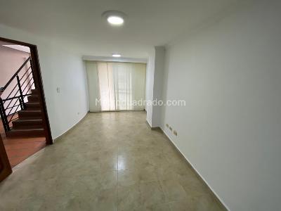 Apartamento de 2 alcobas en arriendo en Virgen Del Carmen, Sabaneta, 94 m² · foto 4 de 17