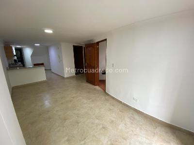 Apartamento de 2 alcobas en arriendo en Virgen Del Carmen, Sabaneta, 94 m² · foto 5 de 17