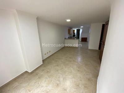 Apartamento de 2 alcobas en arriendo en Virgen Del Carmen, Sabaneta, 94 m² · foto 6 de 17