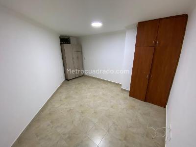 Apartamento de 2 alcobas en arriendo en Virgen Del Carmen, Sabaneta, 94 m² · foto 12 de 17