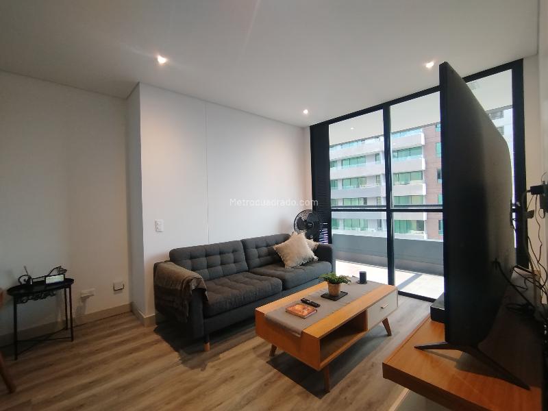 Apartamento Amplio de 1 Alcoba en Los Balsos, El Poblado - 2