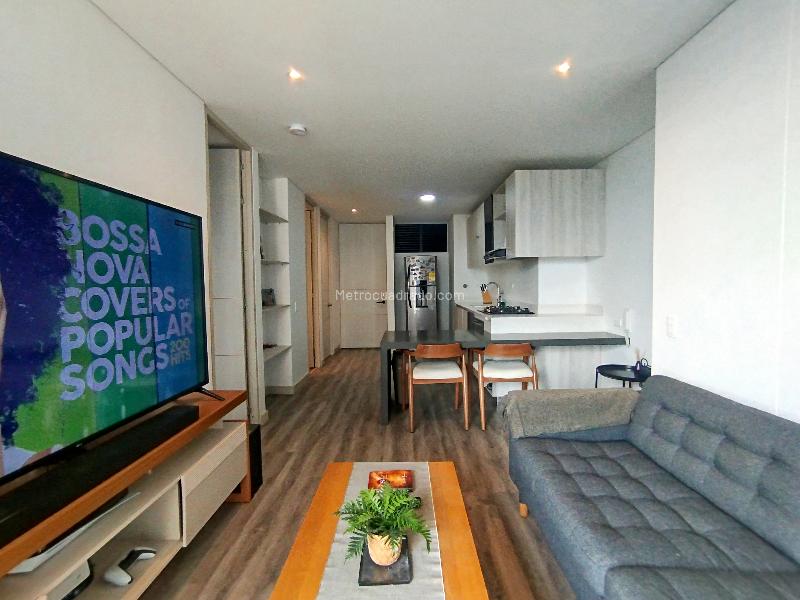 Apartamento Amplio de 1 Alcoba en Los Balsos, El Poblado - 3