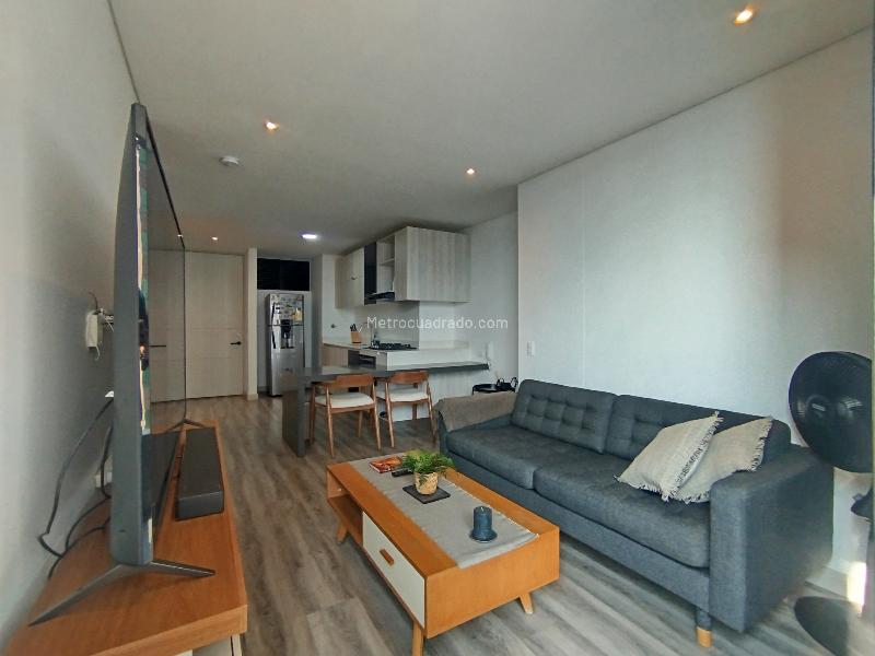 Apartamento Amplio de 1 Alcoba en Los Balsos, El Poblado - 4