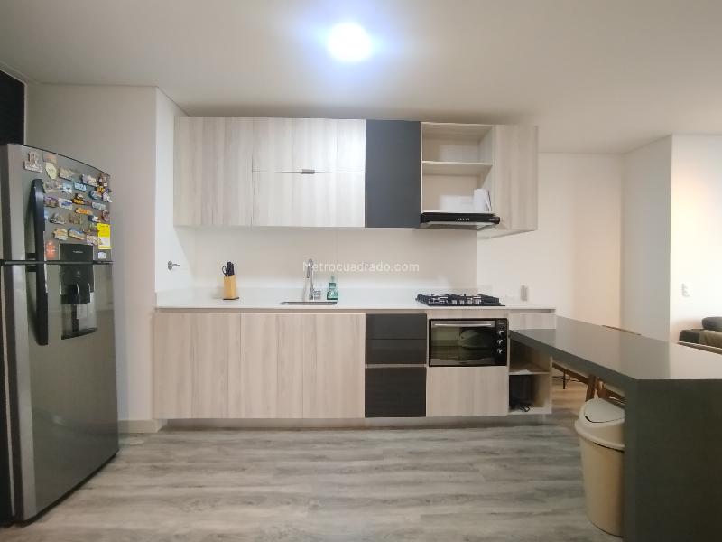 Apartamento Amplio de 1 Alcoba en Los Balsos, El Poblado - 9