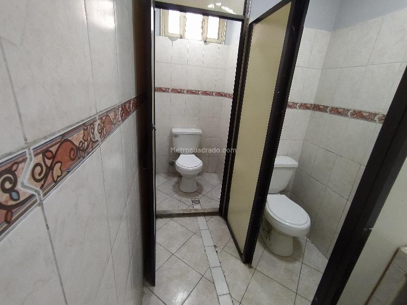 Casa Comercial Sencilla de 4 Alcobas en La Candelaria - 9