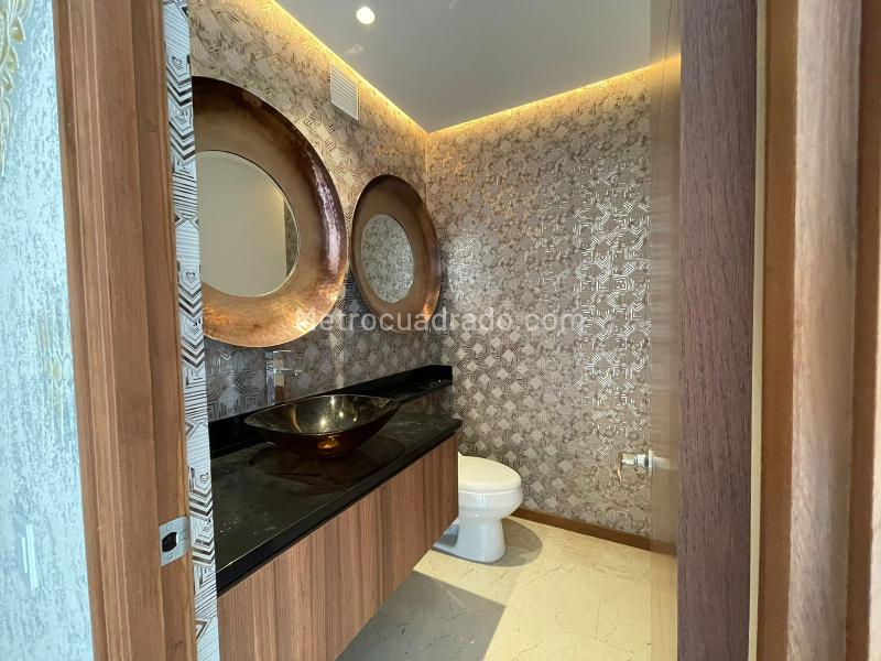 Furnished 4BR Apartment for Rent in La Calera, El Poblado - 5