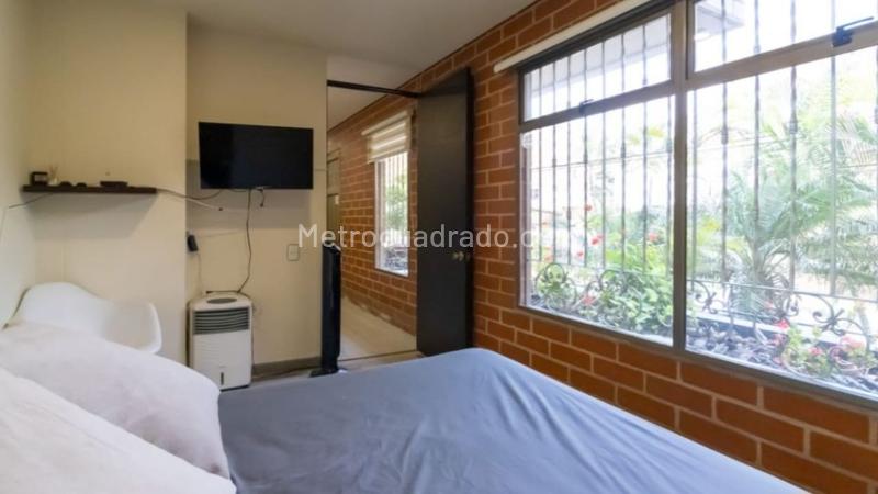 Furnished 1BR Studio for Rent in Los Conquistadores - 9