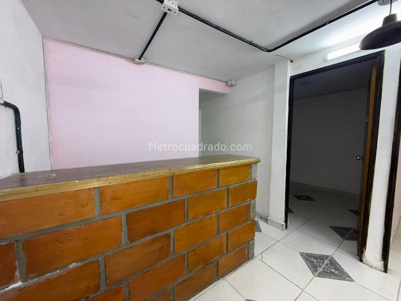 Casa Comercial de 2 Alcobas en Buenos Aires (Medellín) - 4