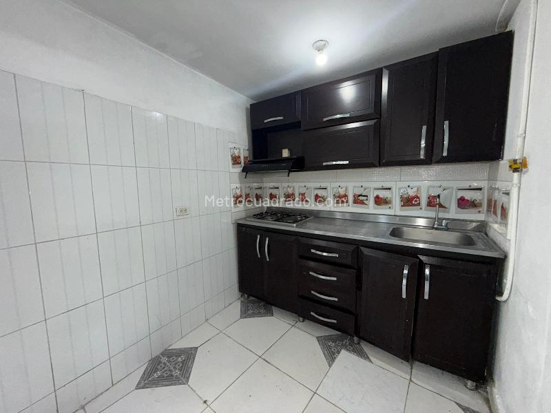 Casa Comercial de 2 Alcobas en Buenos Aires (Medellín) - 6