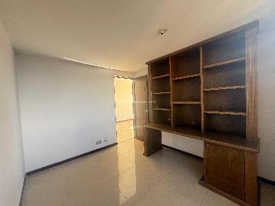 Apartamento en arriendo en Los Balsos, Medellín · foto 10 de 20