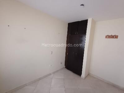 Casa en arriendo en Manila, Medellín · foto 10 de 20