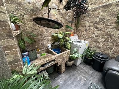 Casa de 5 alcobas en arriendo en Aranjuez, Medellín, 133 m² · foto 9 de 19