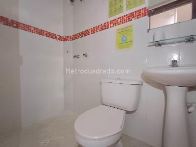 Casa en arriendo en Manila, Medellín · foto 16 de 20