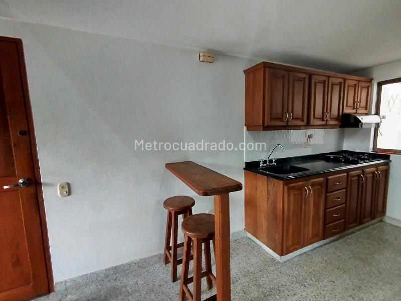 2BR Apartment in San Antonio De Pereira (85 m²) - 4
