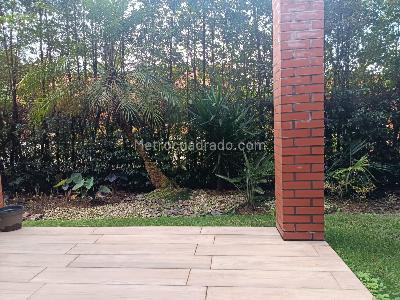 Casa de 4 alcobas en arriendo en Transversal Intermedia, Medellín, 255 m² · foto 13 de 20