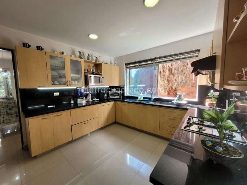 Casa en Arriendo, Loma De Los Benedictinos, Envigado - 4