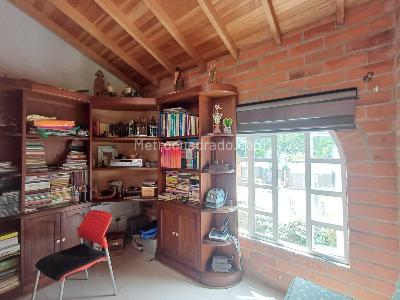 Casa de 4 alcobas en arriendo en Transversal Intermedia, Medellín, 200 m² · foto 18 de 20