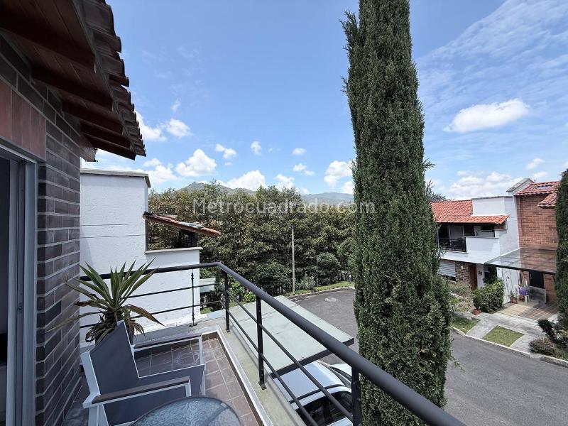 Casa Amoblada de 3 Habitaciones en Arriendo en El Retiro - 2