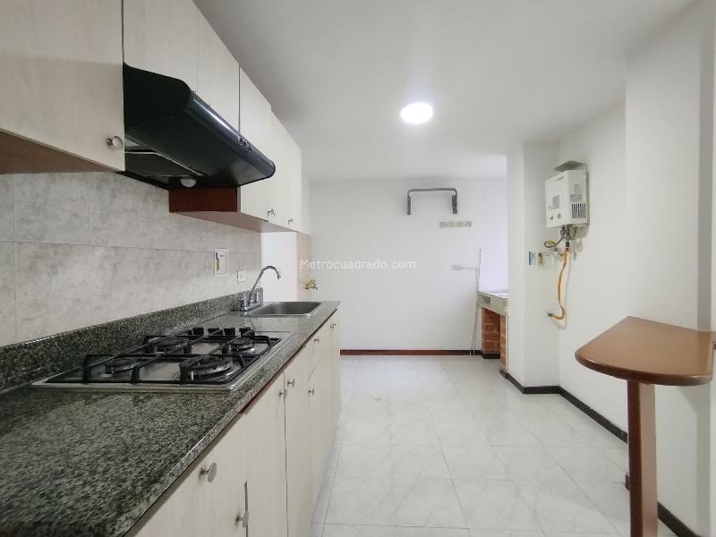 Apartamento de 2 Alcobas en Loma del Indio con Excelente Ubicación - 7
