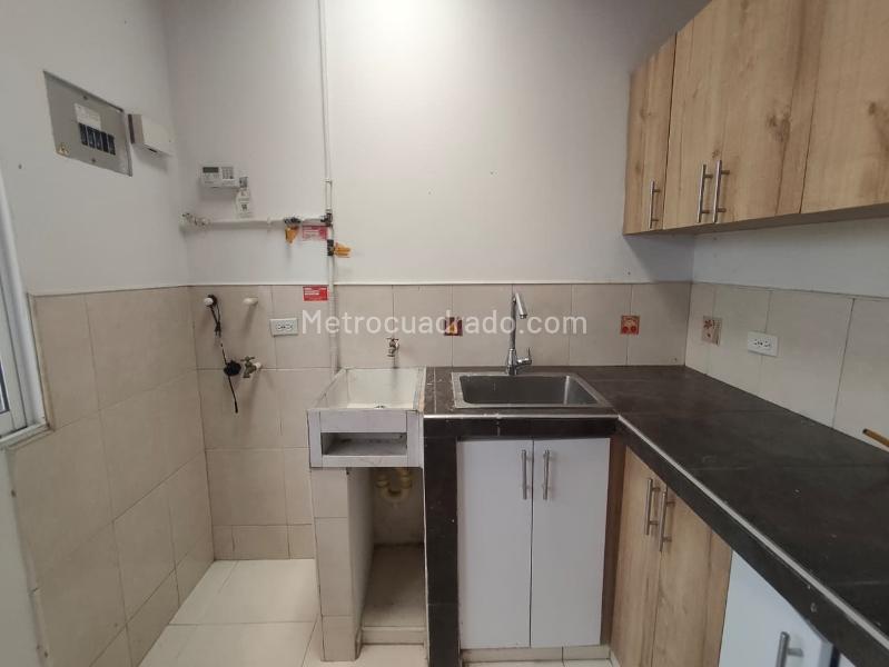 1BR Studio Apartment for Rent in La Milagrosa - 4