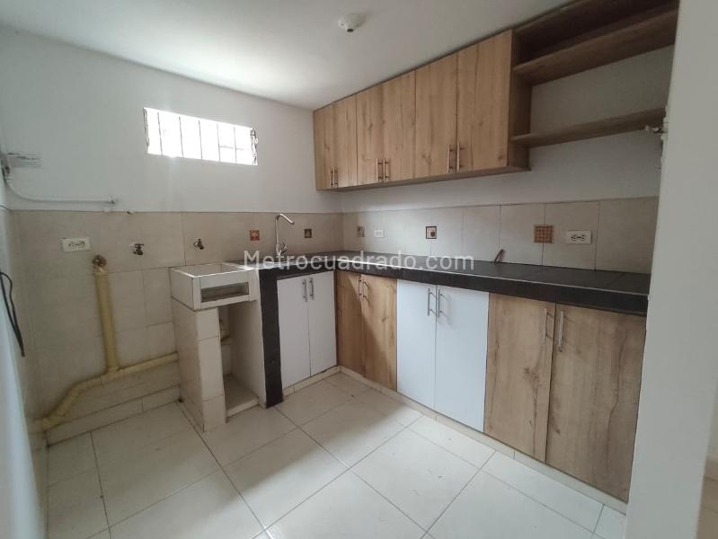 1BR Furnished-Style Apartaestudio for Rent in La Milagrosa - 2