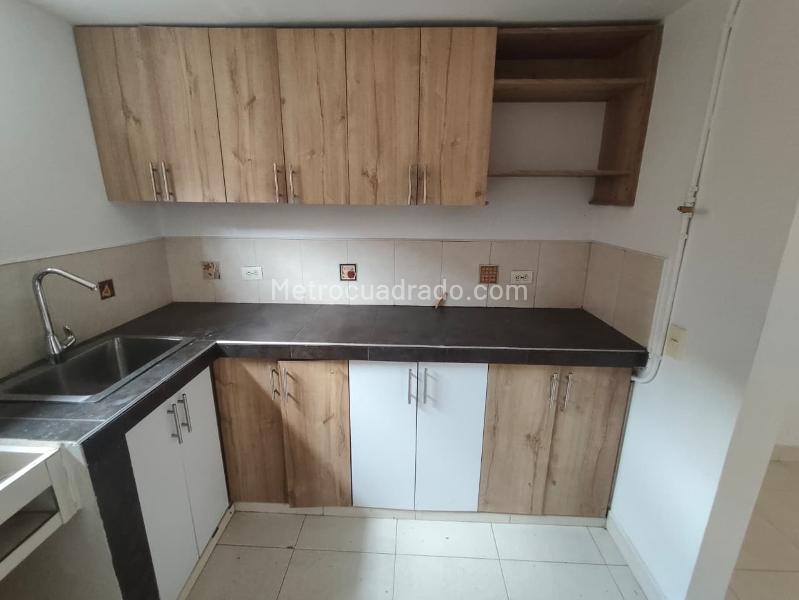 1BR Furnished-Style Apartaestudio for Rent in La Milagrosa - 3