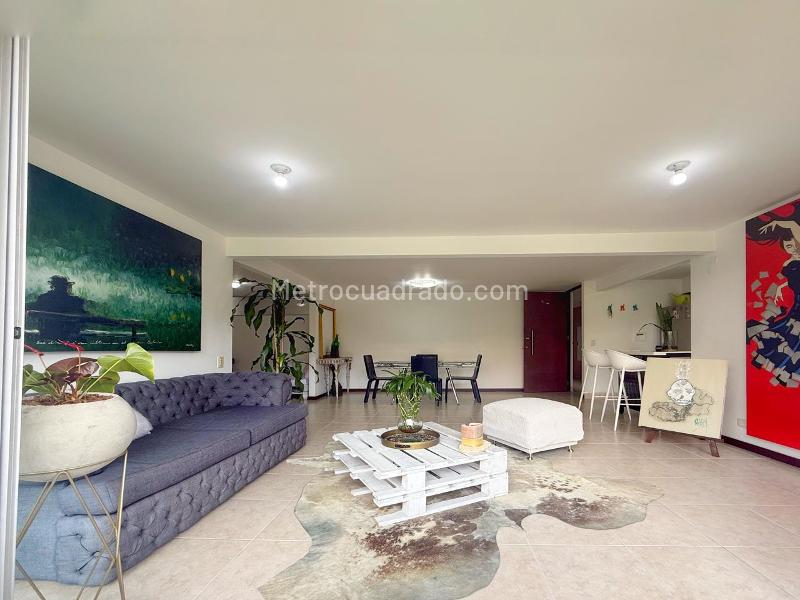 Apartamento en Arriendo, Loma Del Esmeraldal, Envigado - 3