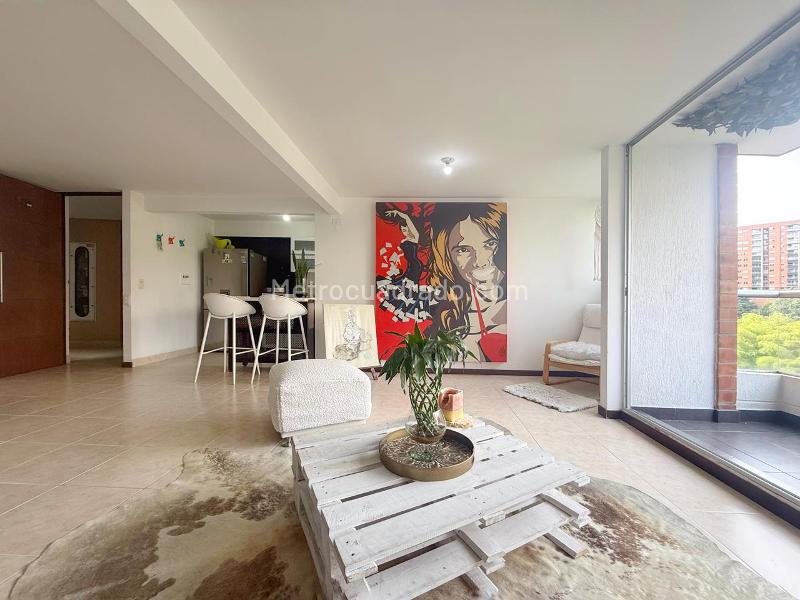 Apartamento en Arriendo, Loma Del Esmeraldal, Envigado - 5