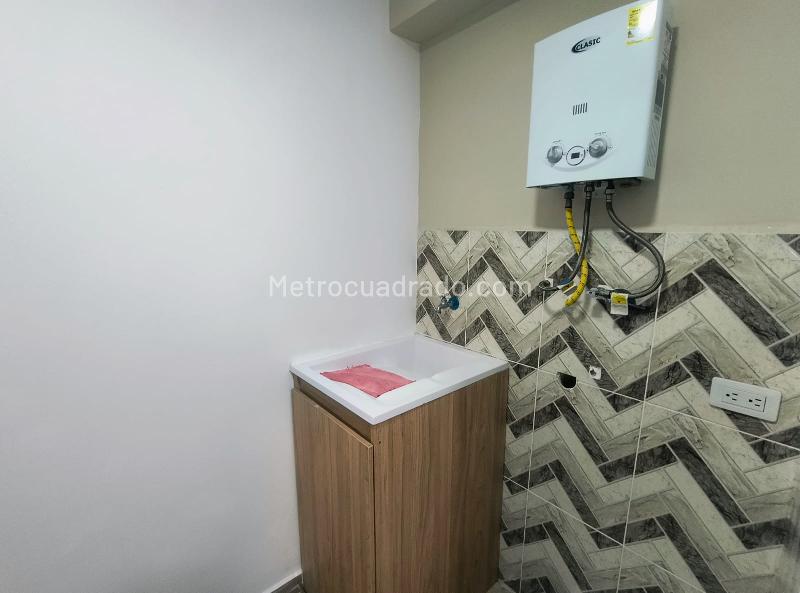 Moderno Apartamento de 3 Habitaciones con Amenidades en Caldas - 5