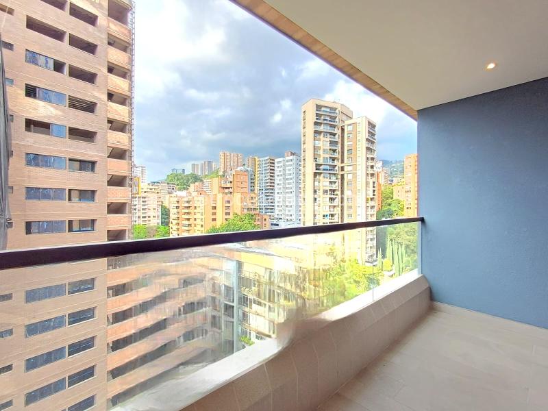 Charming 2BR Apartment with Pool in Lalinde - 4