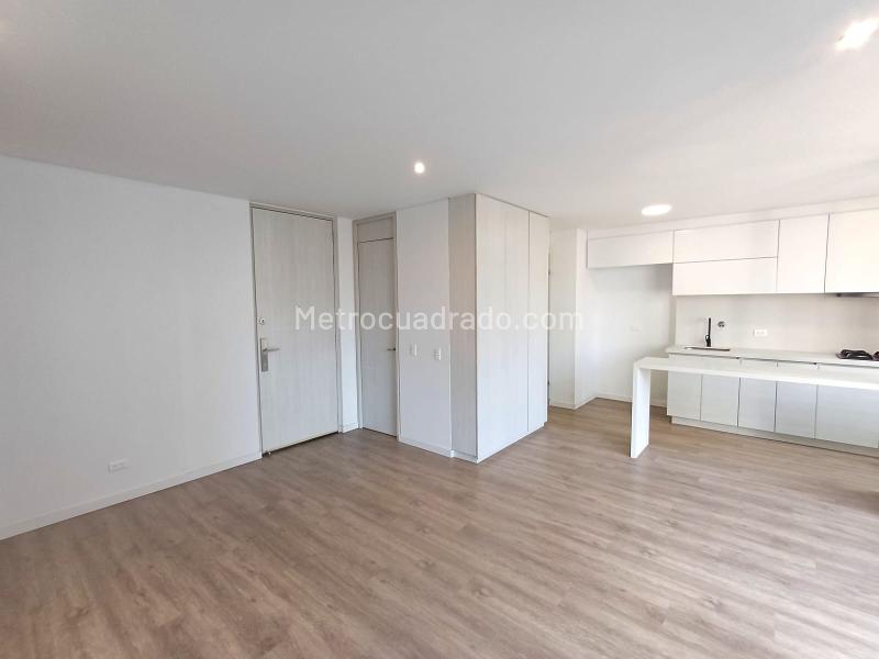 Charming 2BR Apartment with Pool in Lalinde - 7