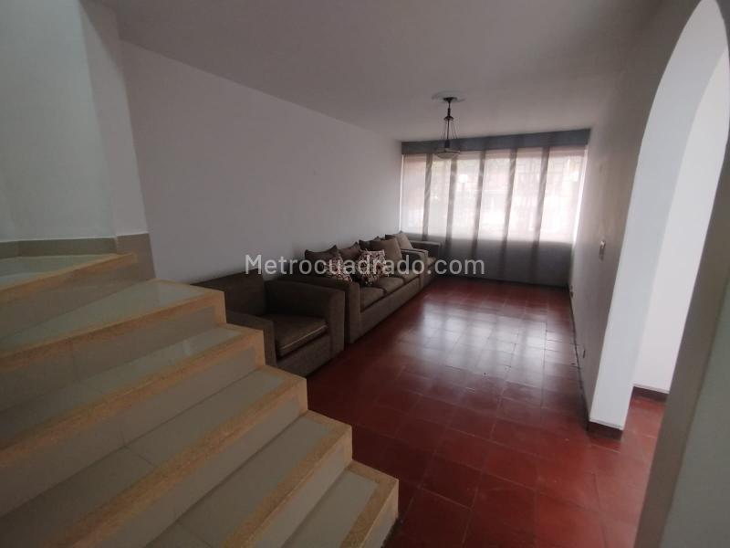 Spacious 3BR House in Las Violetas - 4