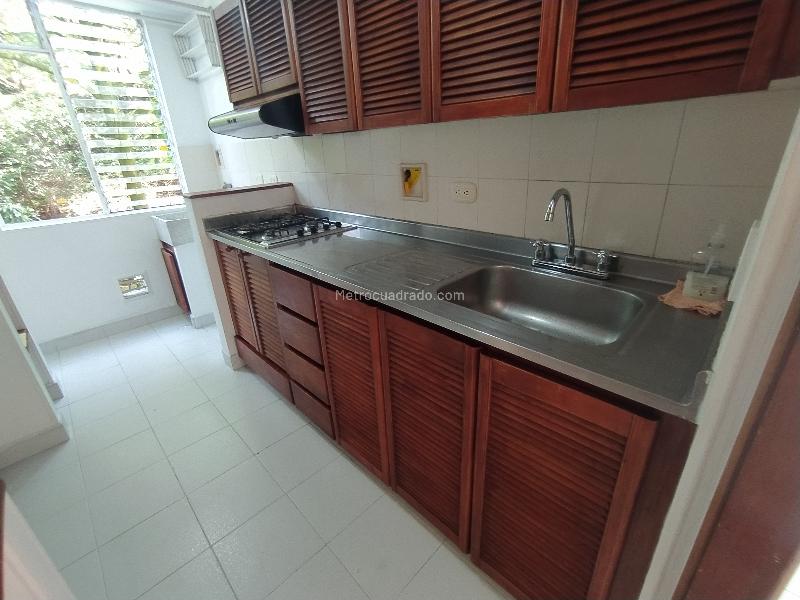 Comfortable 2BR Apartment in Las Lomas - 5