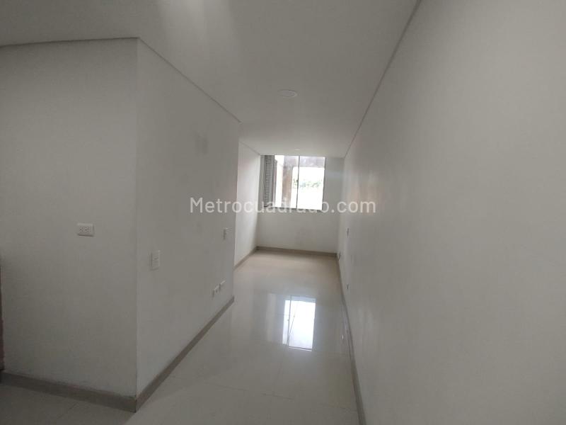 Comfortable 2BR Apartment in Pilarica - 6
