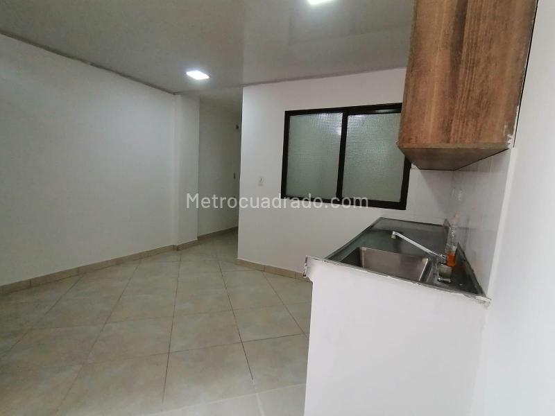 Spacious 3BR Apartment in Barrio Cristobal - 7