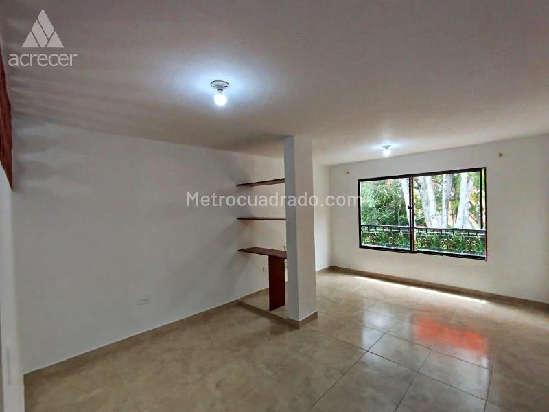 Apartamento en arriendo de 3 Alcobas en La Nubia, Belén - 2