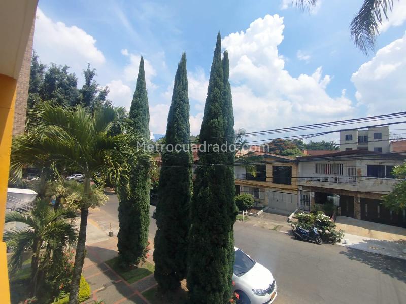 Casa Comercial en Arriendo en El Nogal Los Almendros, Belén