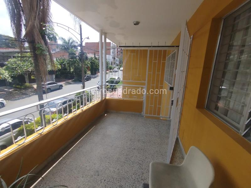 Casa Comercial en Arriendo en El Nogal Los Almendros, Belén - 2