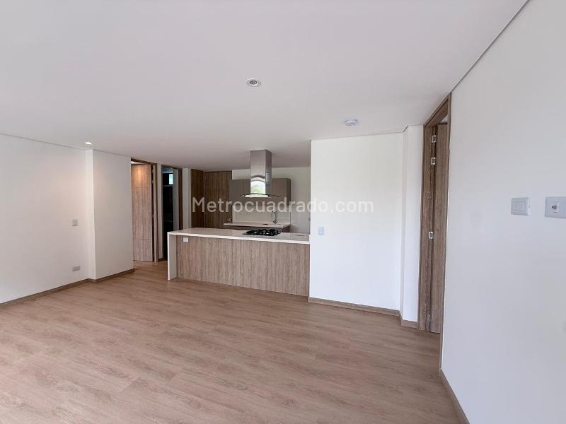 2BR Apartment in El Retiro (84 m²) - 5