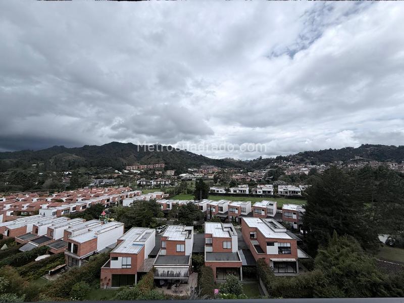 2BR Apartment in El Retiro (84 m²) - 2