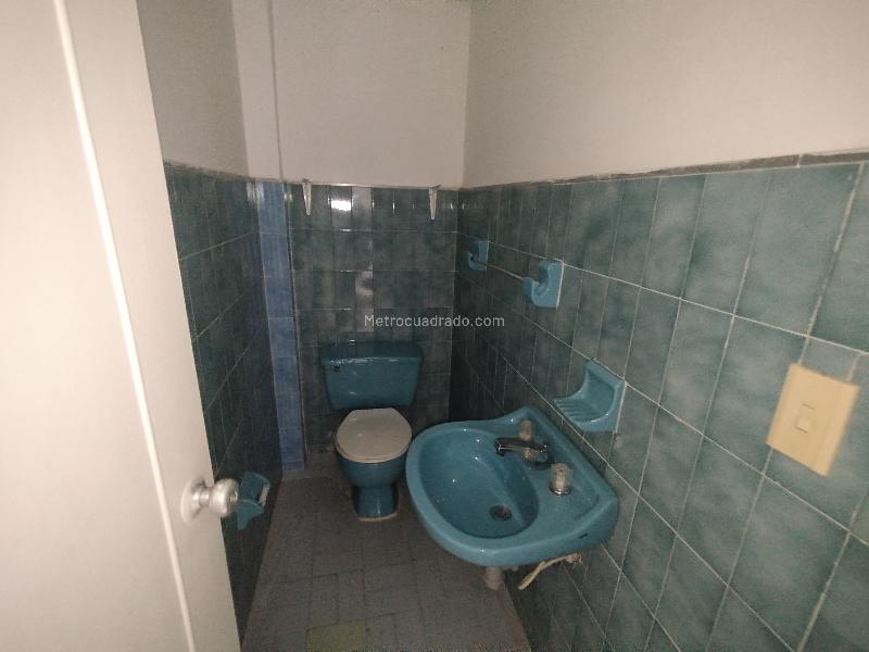 Spacious 3BR House for Rent in Santa Lucía - 6