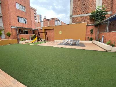 Apartamento de 3 alcobas en venta en Sabaneta, Sabaneta, 65 m² · foto 4 de 13