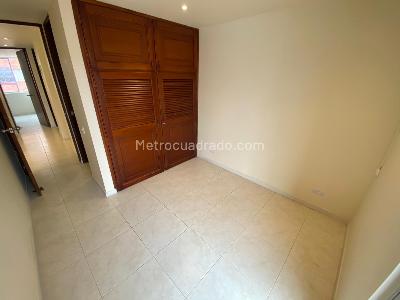 Apartamento de 3 alcobas en venta en Sabaneta, Sabaneta, 65 m² · foto 7 de 13