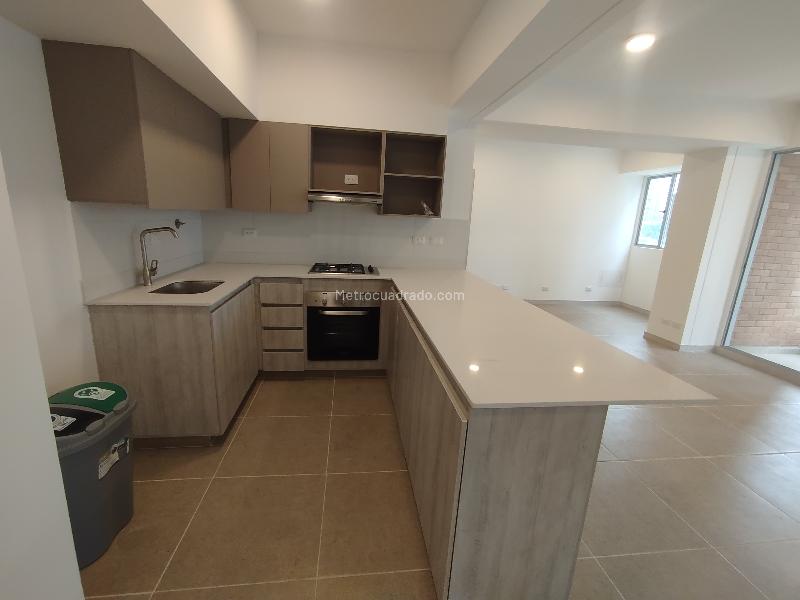 Modern 2BR Apartment in Ciudad Del Rio - 5