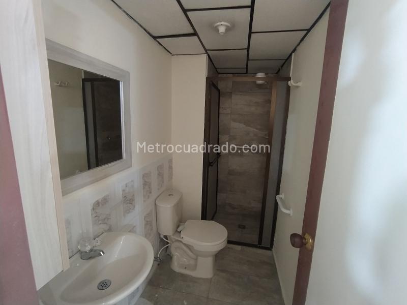 Comfortable 2BR Apartment in La Candelaria - 8