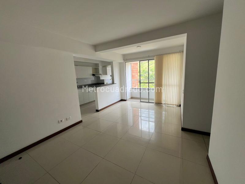 Comfortable 2BR Apartment in Calasanz Parte Alta