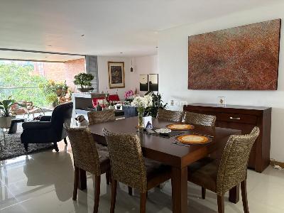 Apartamento de 3 alcobas en venta en Loma Benedictinos, Envigado, 220 m² · foto 8 de 17