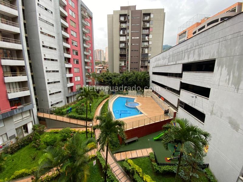 3BR Apartment in Restrepo Naranjo (66 m²)