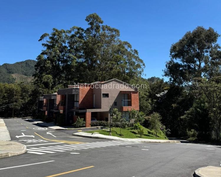 Apartamento para Estrenar de 2 Habitaciones en El Retiro - 4